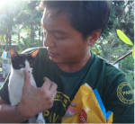 PAWS rescuer saves cat after Typhoon Haiyan/Yolanda
